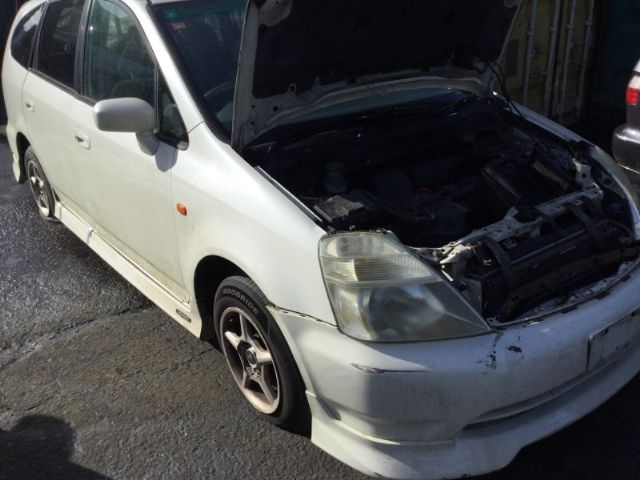 Honda Stream RN1 2001-2006