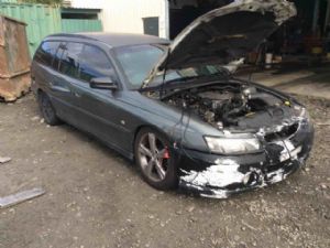 Holden Commodore VX 09/00-09/02