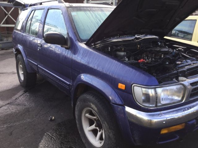 Nissan Pathfinder R50 1996-1999