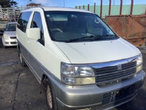 Nissan Elgrand E50 05/97-05/02