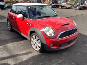 Mini Cooper S R55 2006-2010