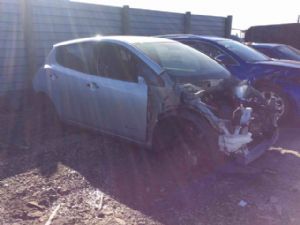Nissan Leaf ZE0 2011-2016