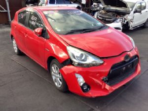 Toyota Aqua NHP10 2015-2017