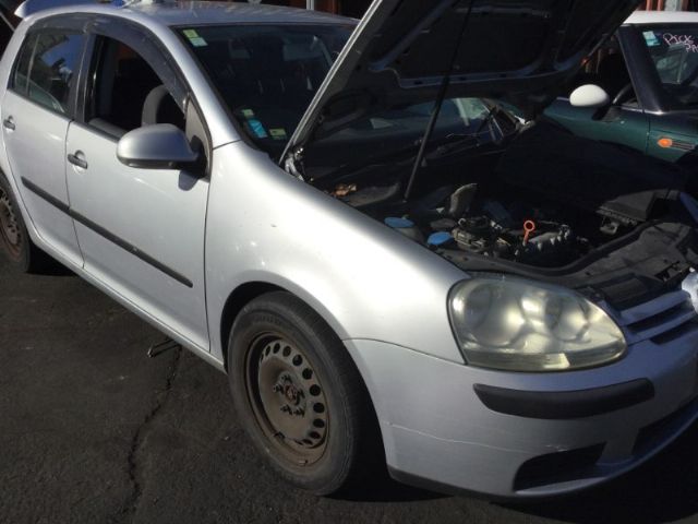 Volkswagen Golf MK5 2003-2009