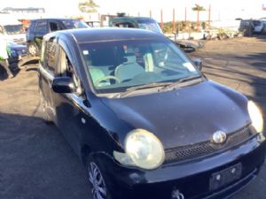 Toyota Sienta NCP80 2003-2015