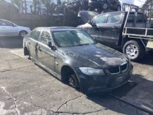 BMW 3 Series  320i E90
