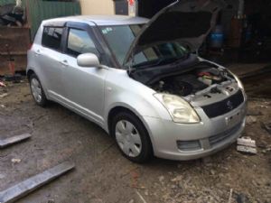 Suzuki Swift ZC71S 2004-2010
