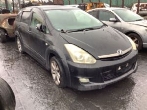 Toyota Wish ZNE10G 2003-2009