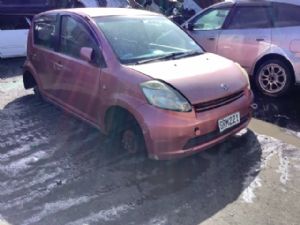 Daihatsu Boon/Sirion M300 2004-2010