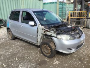 Mazda Demio DY 2002-2007