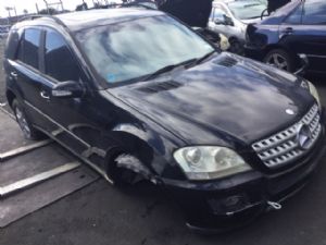 Mercedes-Benz ML ML500