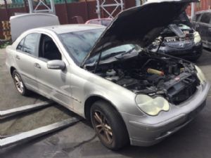 Mercedes-Benz C Class 200