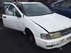 Nissan Sunny B11